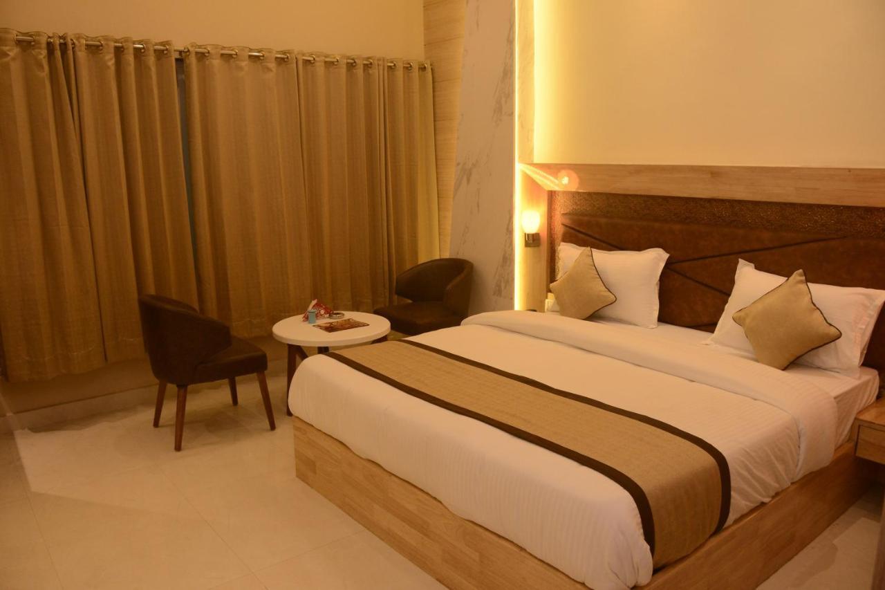 Hotel Bharat Kota  Exterior photo